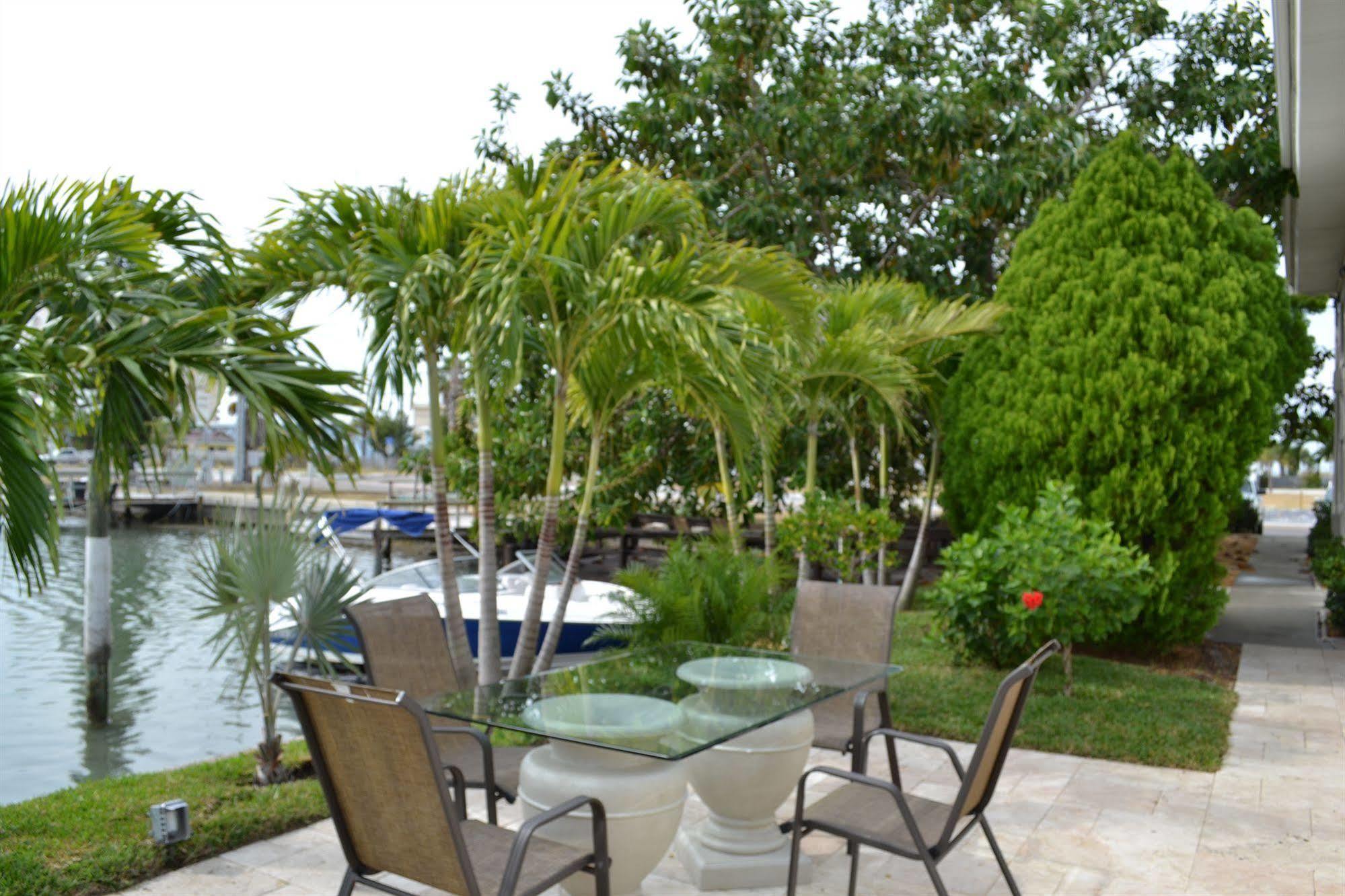 Sta N Pla Motel Clearwater Beach Eksteriør billede