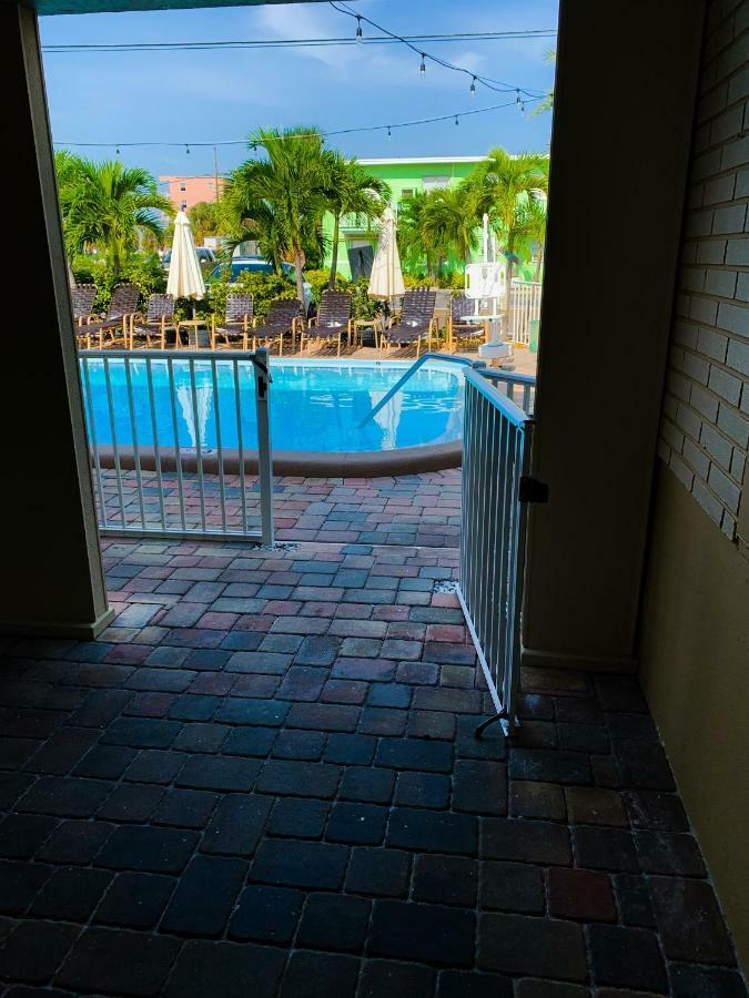 Sta N Pla Motel Clearwater Beach Eksteriør billede